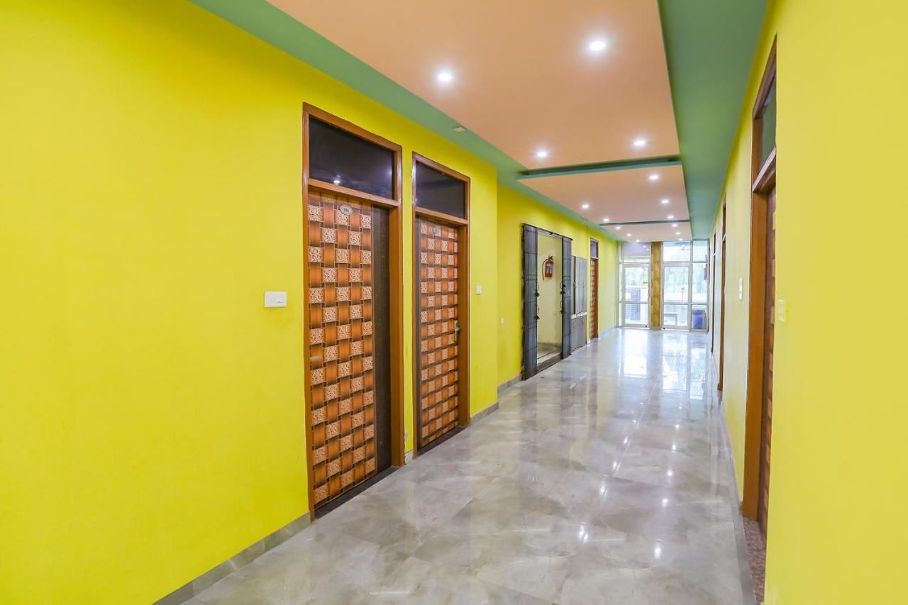 Fabhotel Kriti Green Waranasi Zewnętrze zdjęcie